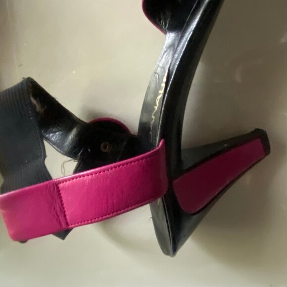 Trip the light fantastic in these gorgeous Xavier Danoud sandals! - Picture 6 of 9